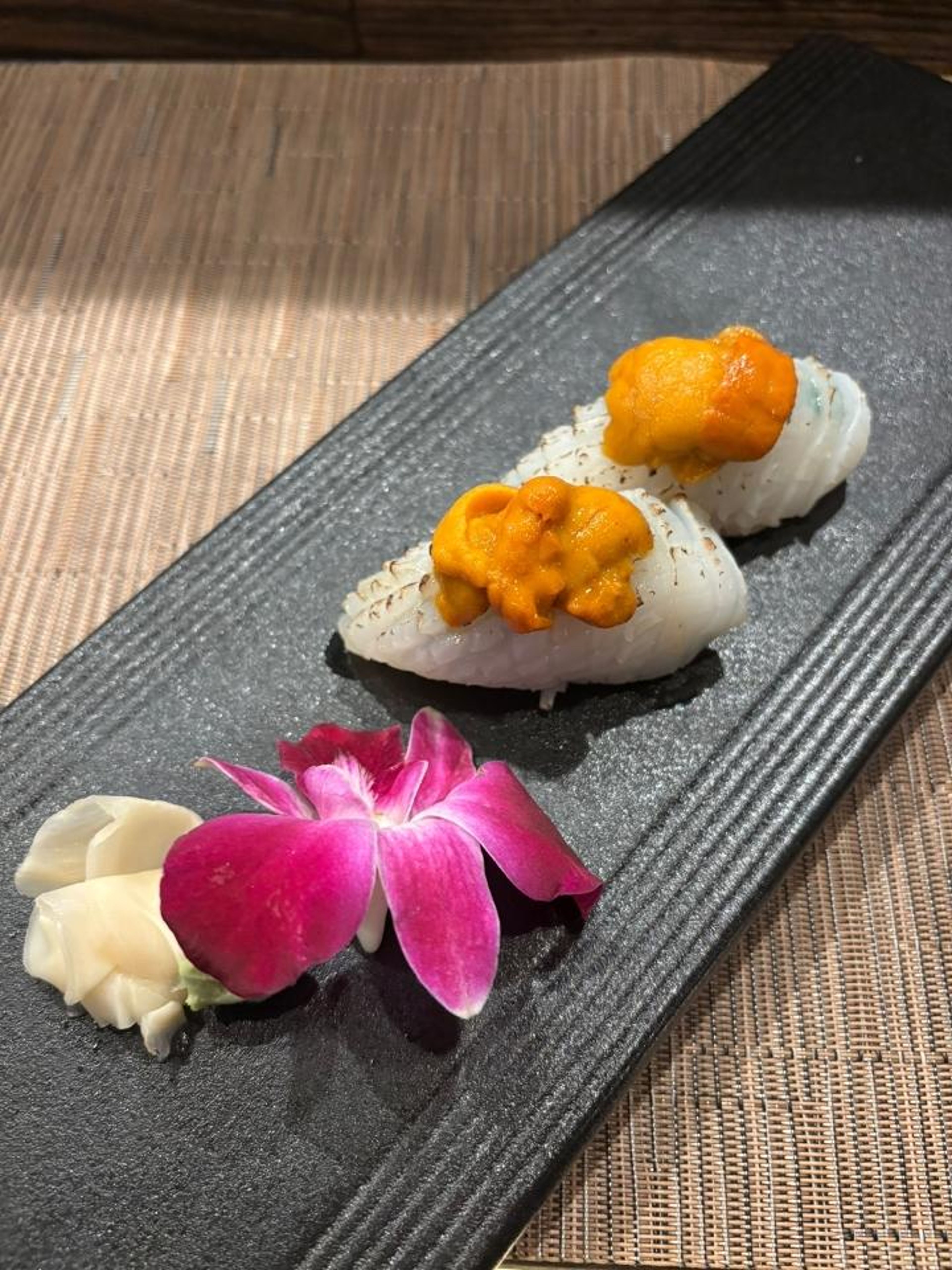 Uni-Ika  Signature Nigiri.