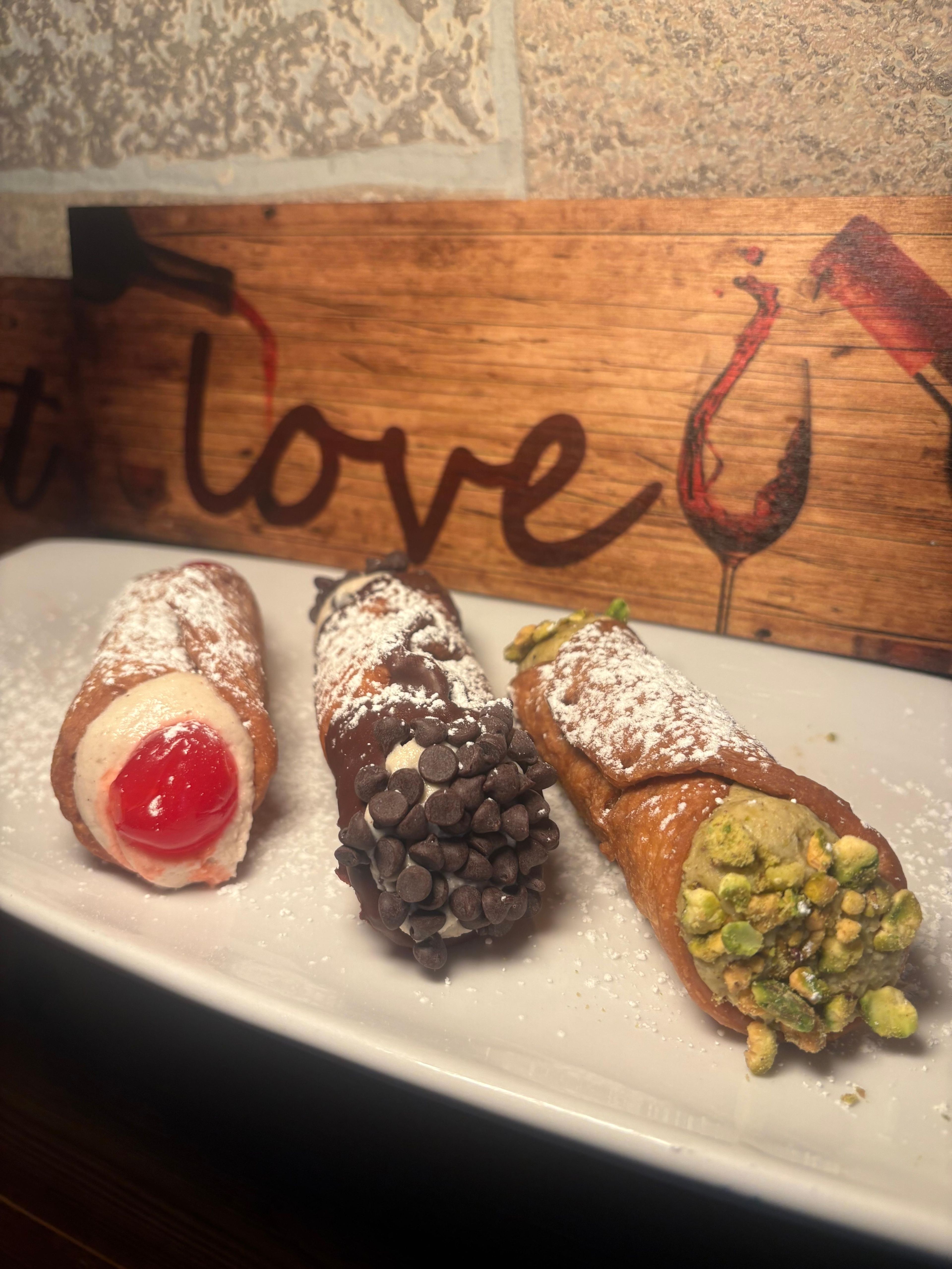 Cannoli Trio.