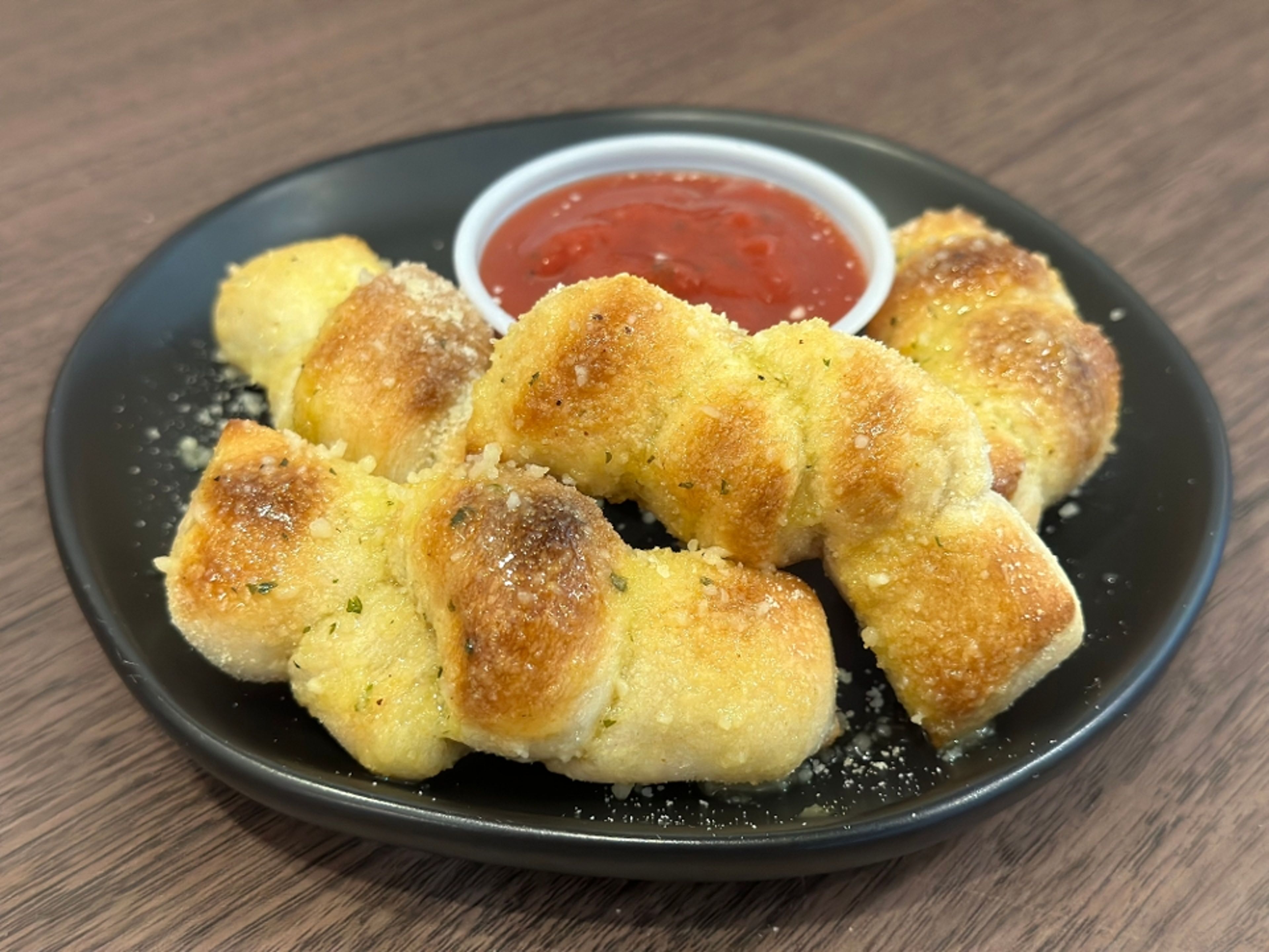 Garlic Knots.