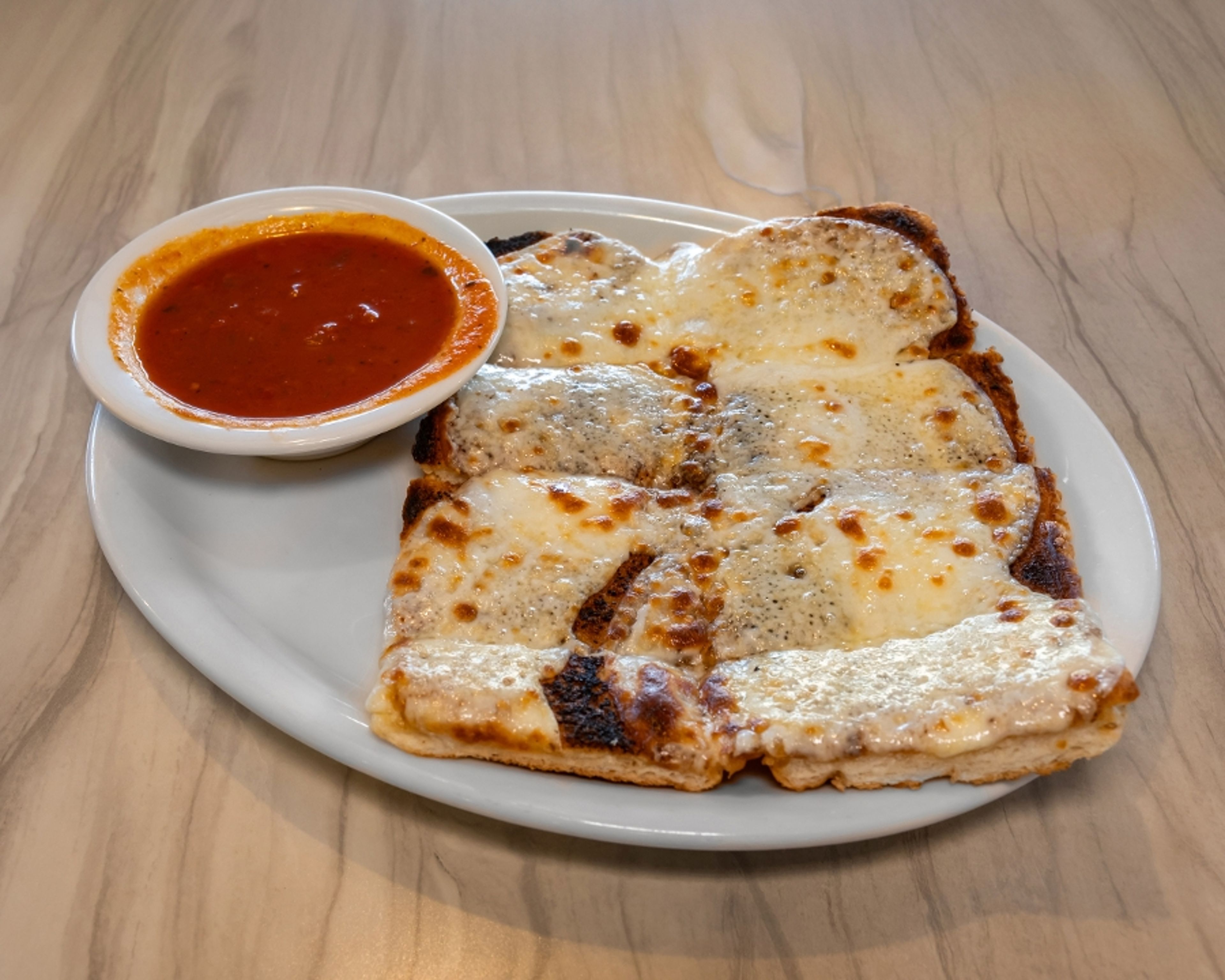 Garlic Bread w/cheese.