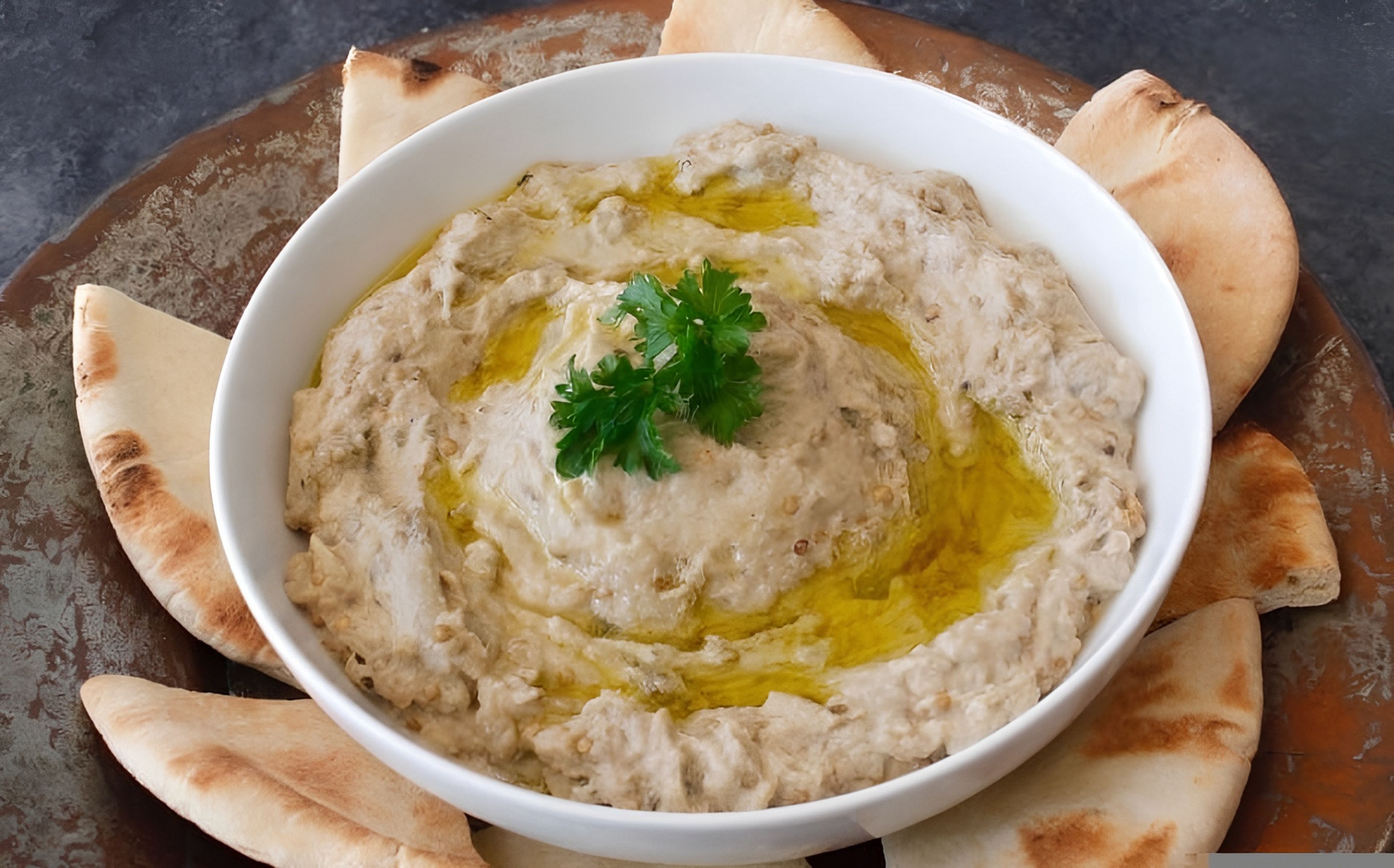 BABAGANOUSH & PITA BREAD