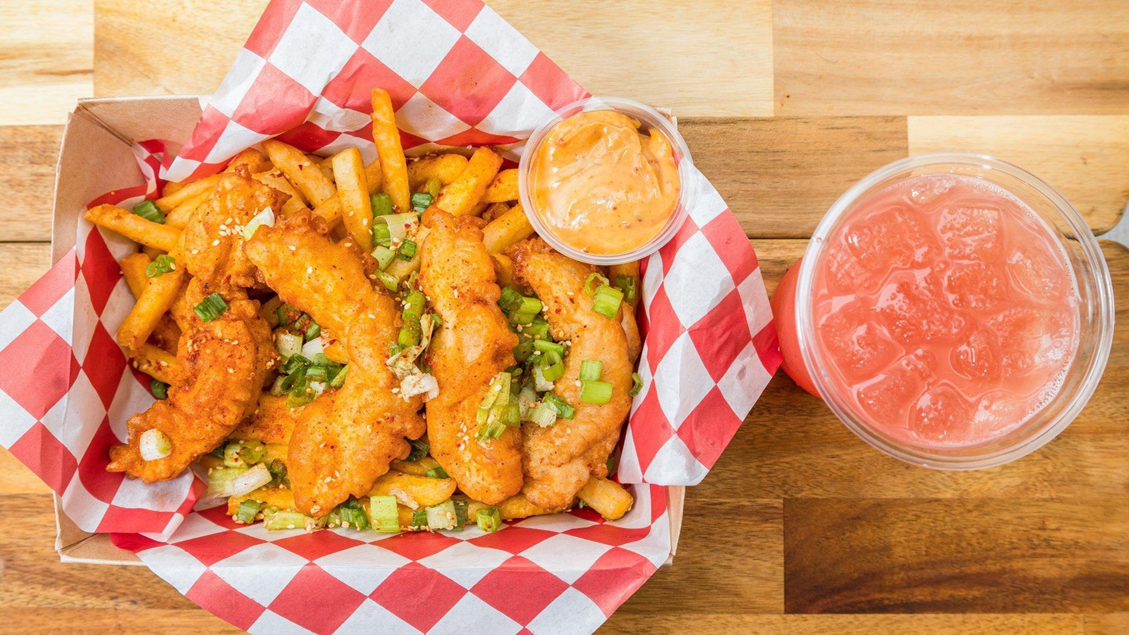 Meal - 4 Tenders + Fries + Drink.