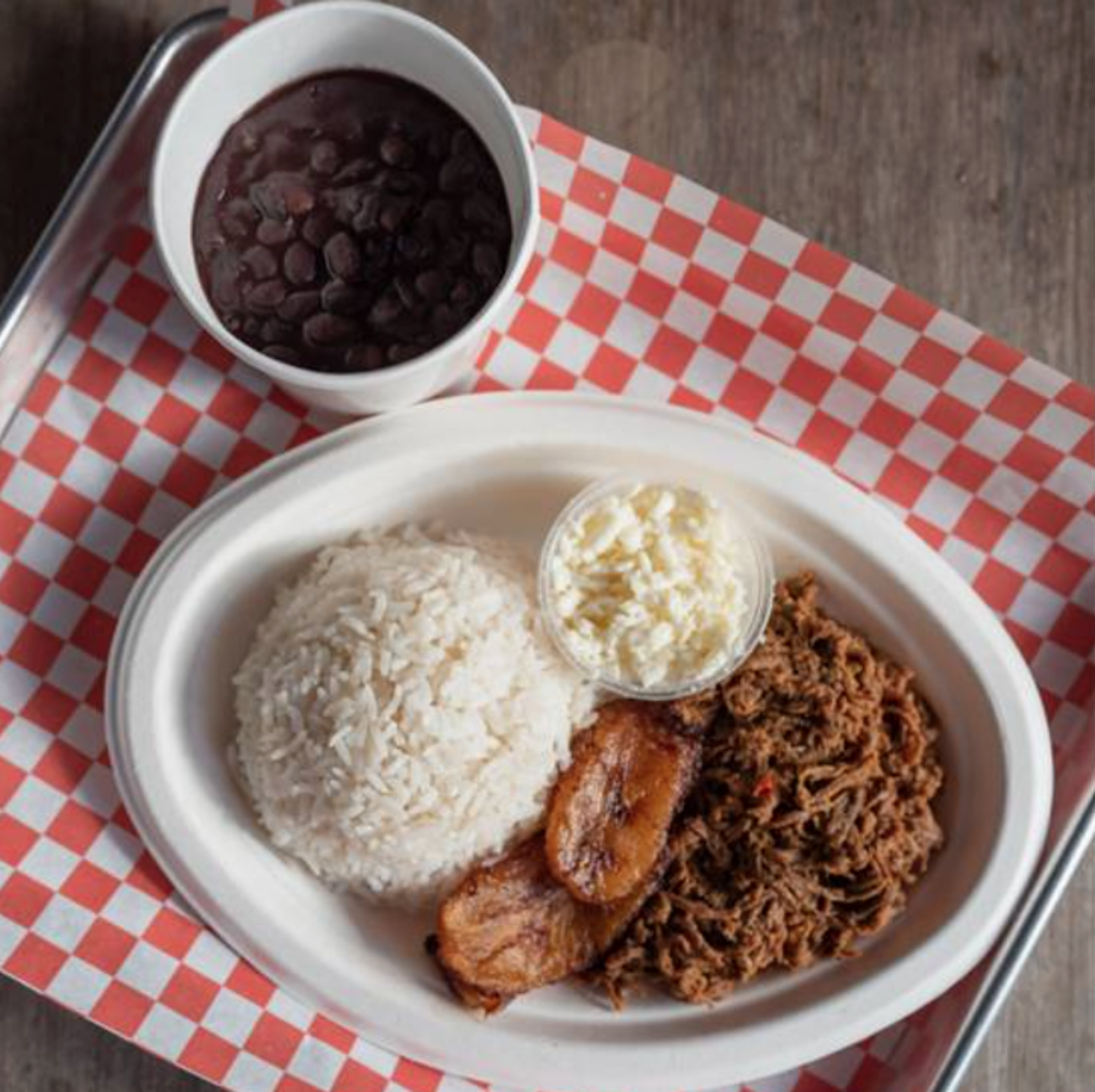 Platter Beef Pabellón.