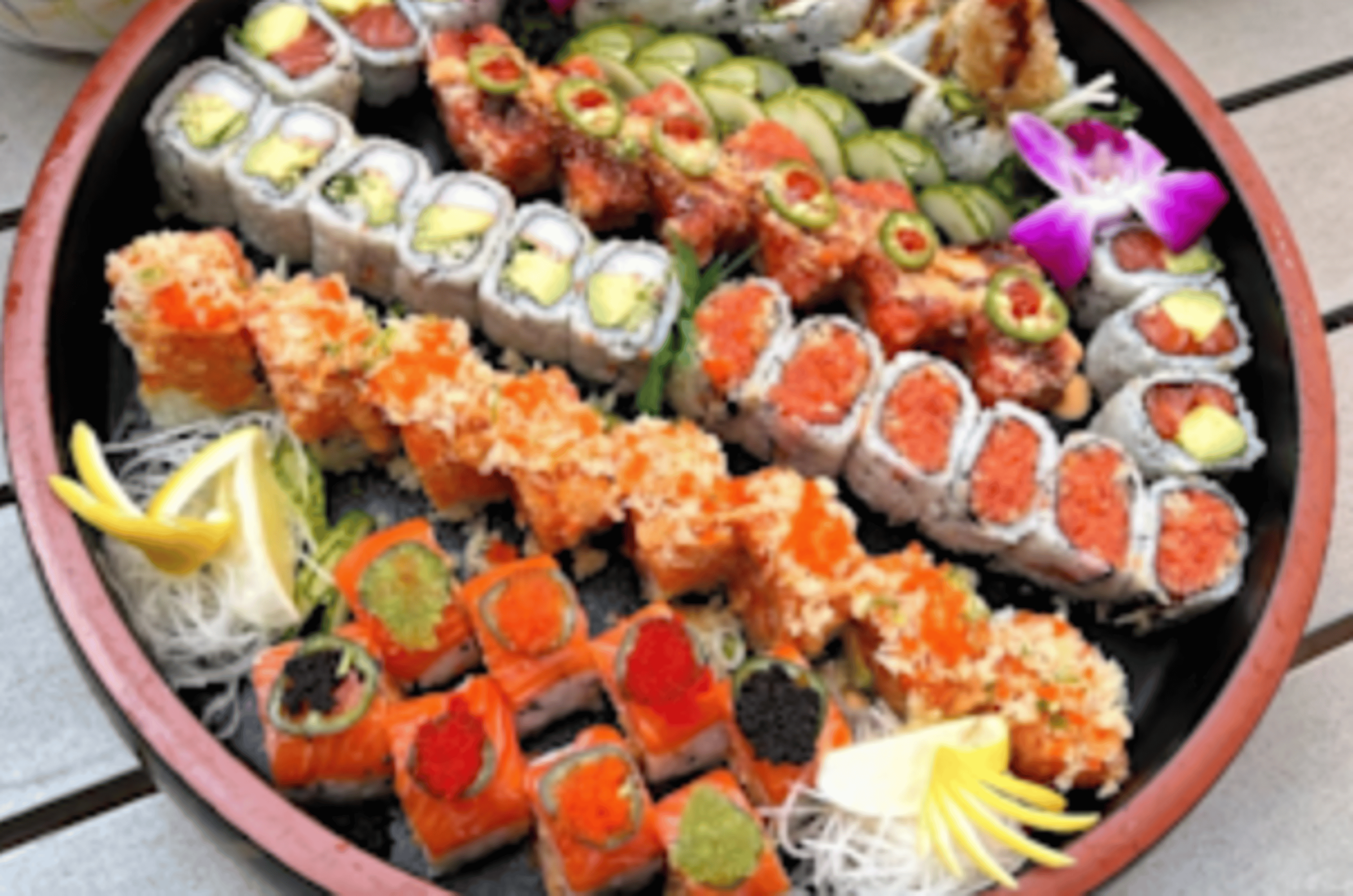 Mixed Party Platter ( Choose any 6 Regular Rolls and 3 Special Rolls).
