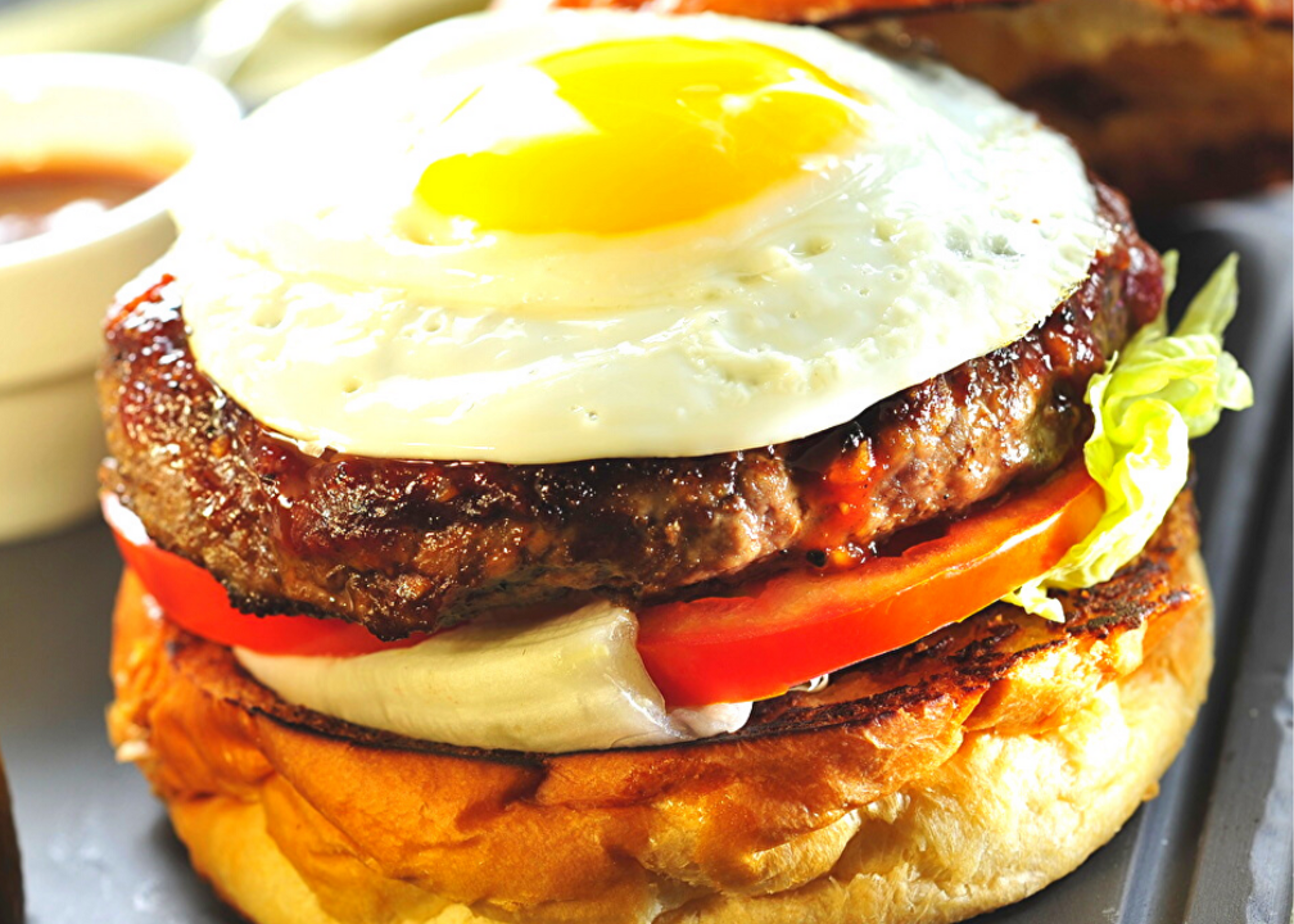 Paulista Cheeseburger/X-Burger Paulista.