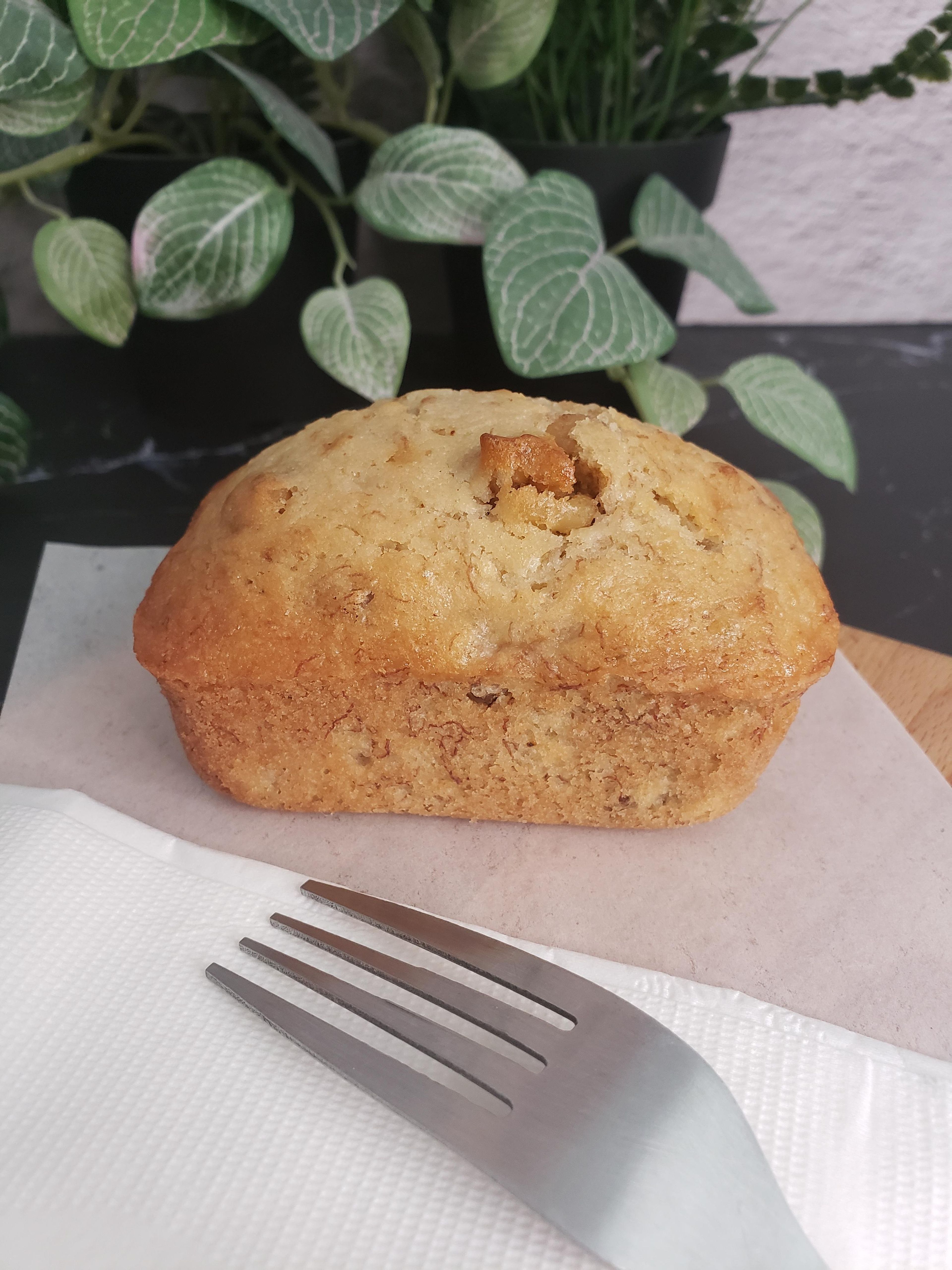 Jumbo Muffin - Banana Nut.