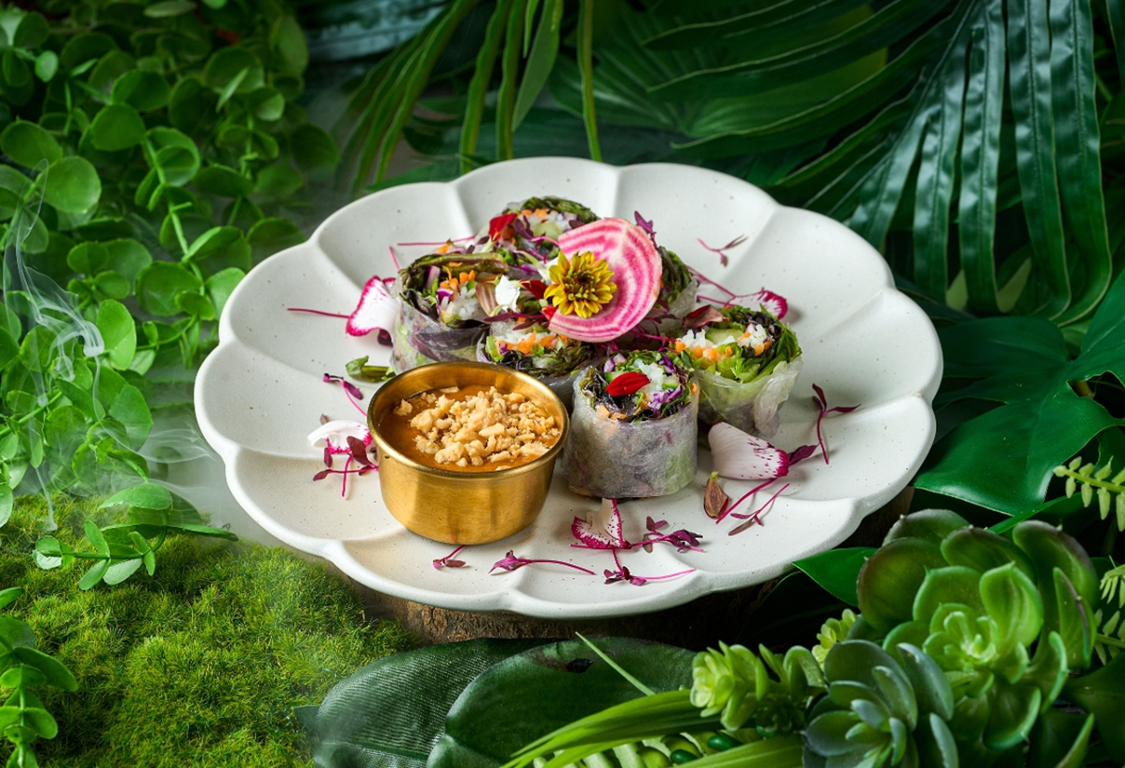 Fresh Rolls (60 pcs).