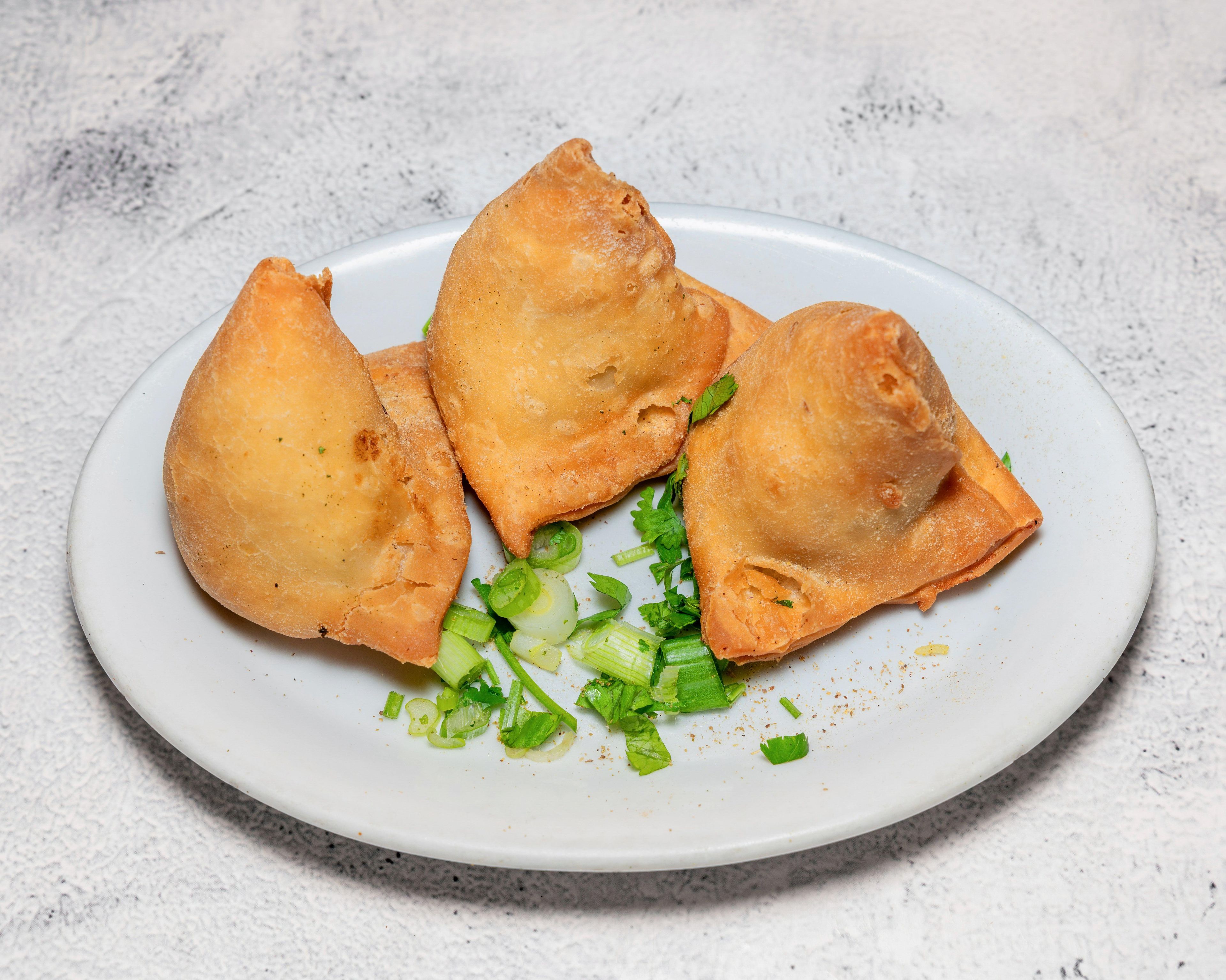 Vegetable Samosa.
