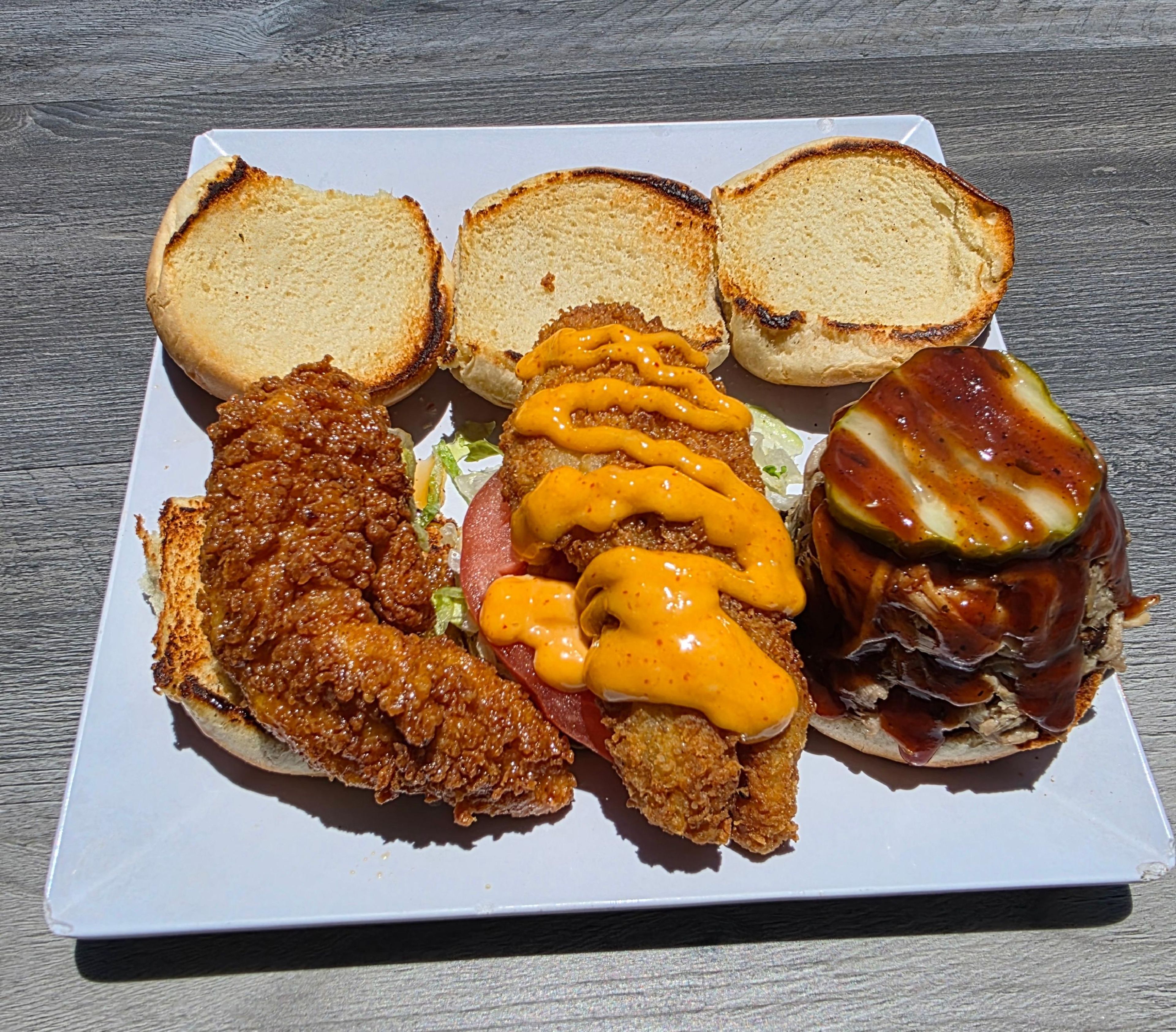 Harbor Sliders Trio.