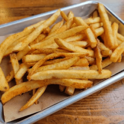 SEASONED FRIES.