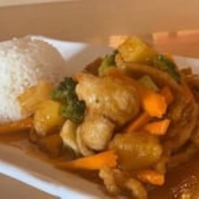 Crispy Chicken Plum Sauce (Lunch).