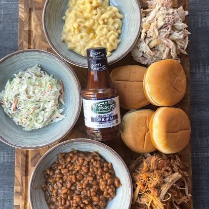 FAMILY MEAL BBQ & CHICKEN.