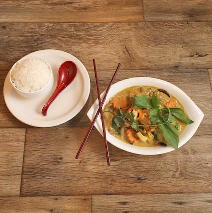 S11. Snow's Curry - Cà Ri.