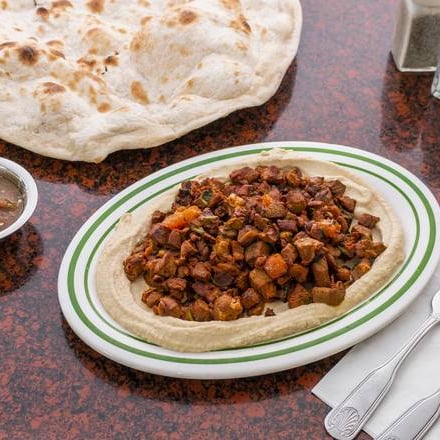 Hummus with Lamb.