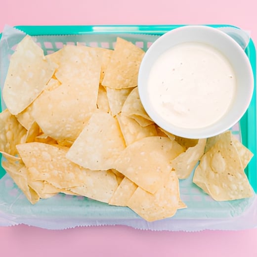 Chips & Sriracha Queso (Small).