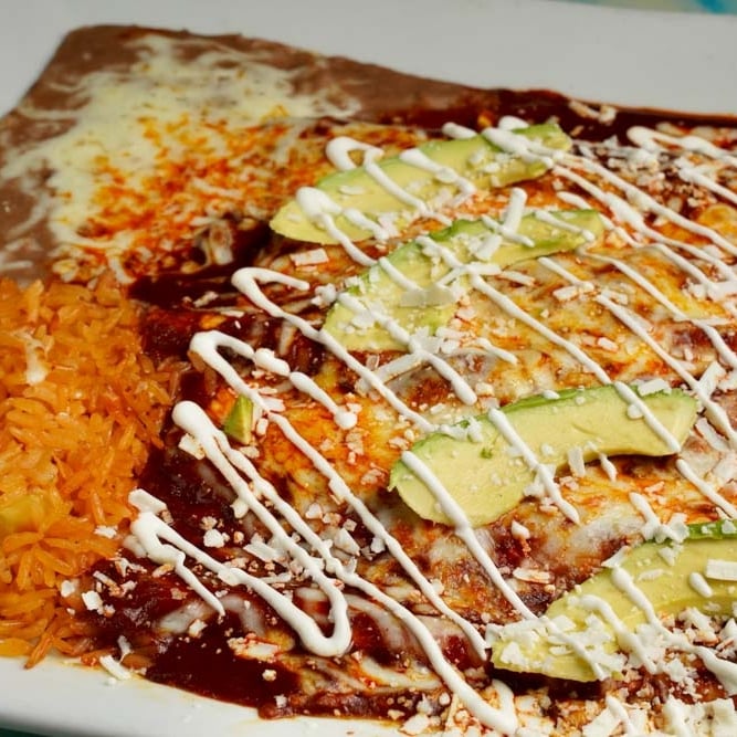 Enchiladas Supremas.