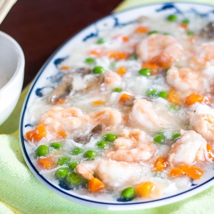 Shrimp with Lobster Sauce (L).