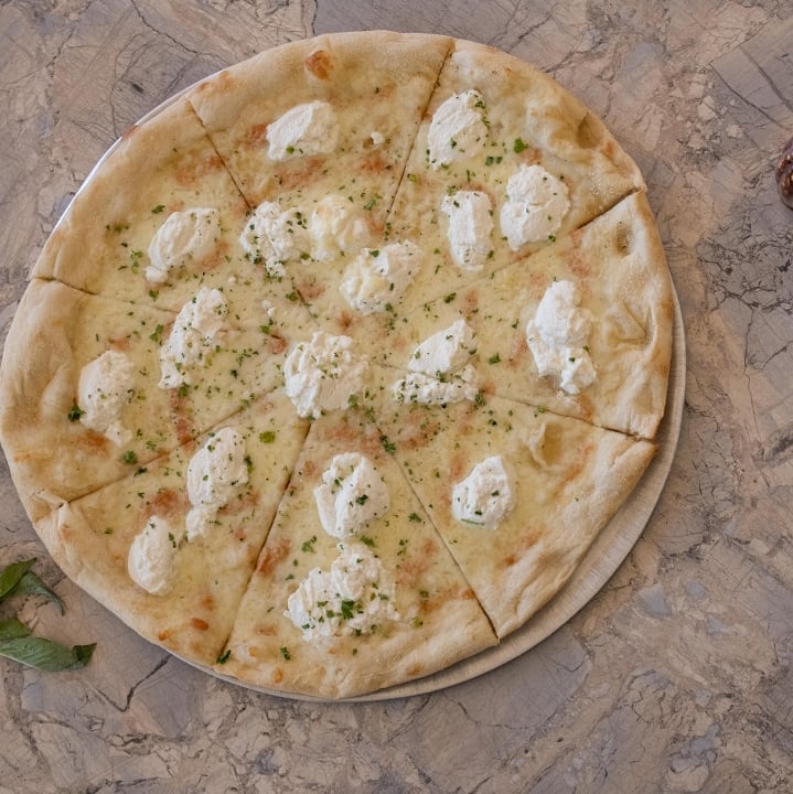 Medium Bianca Spinach and Mushroom.