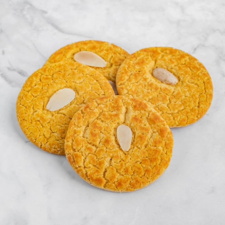Almond Cookies.