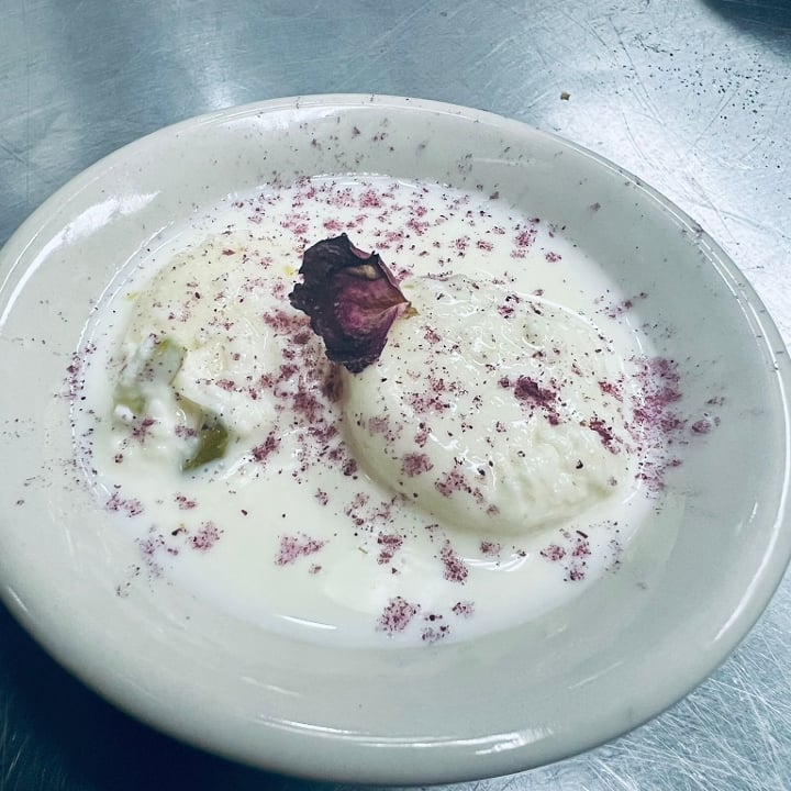 Rose Rasmalai.