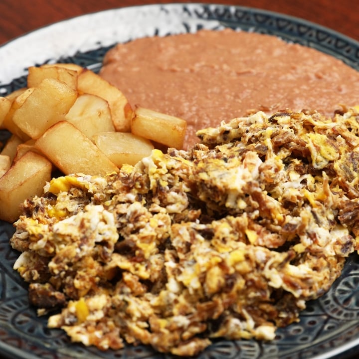 Machacado Plate.