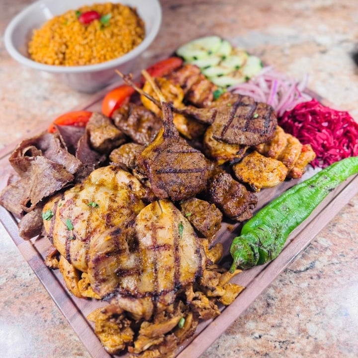 Koy Ultimate Grill for 2 + 1 Pita.