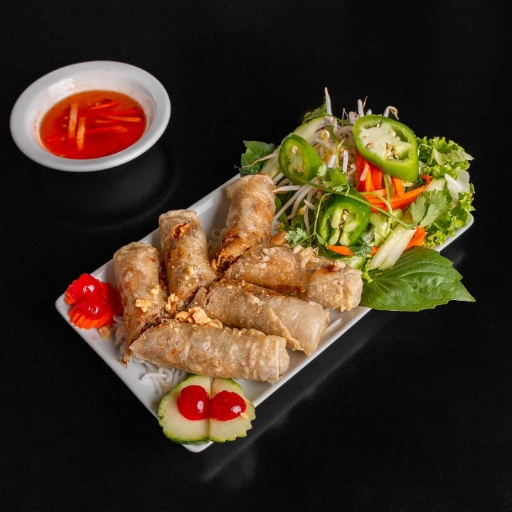 A9. Snow's Crispy Egg Rolls - Chả Giò.