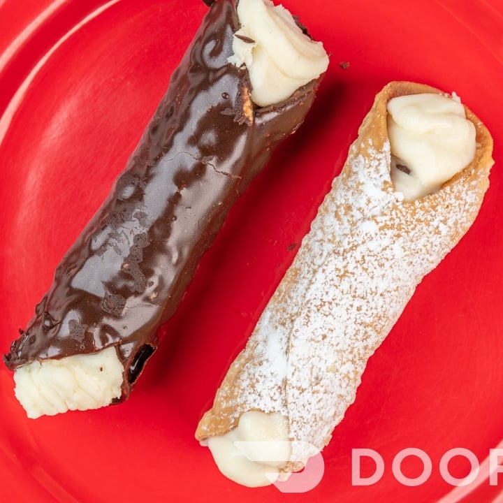 Chocolate Cannoli