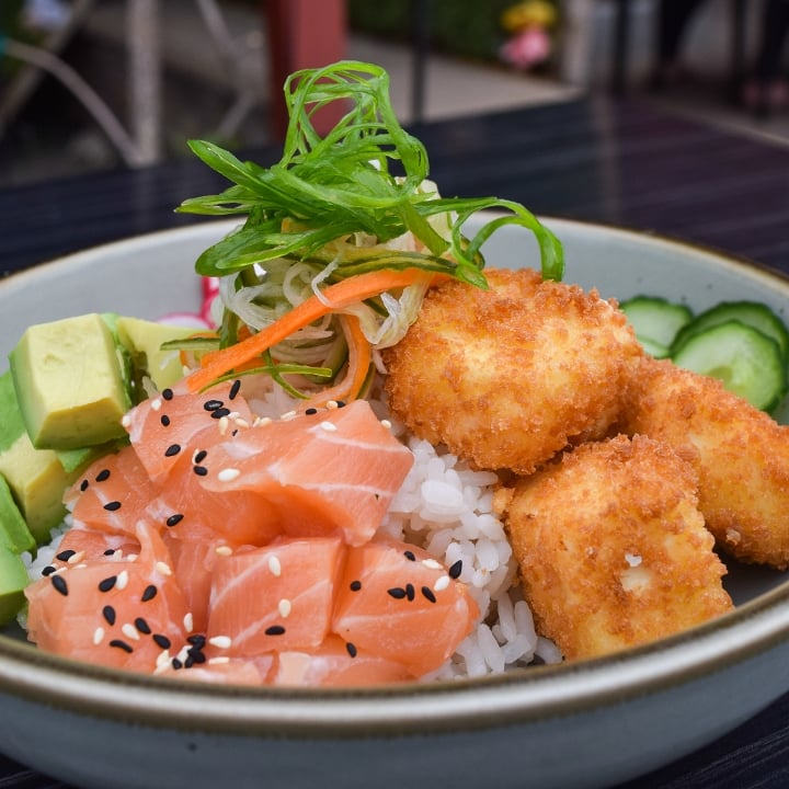 Power Bowl-Salmon Poke.