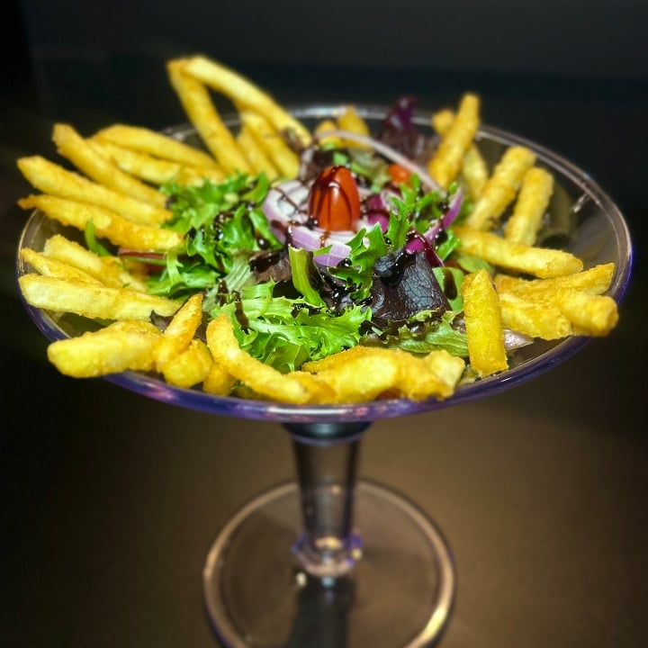 Mega Tini Salad.