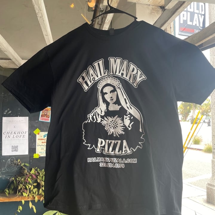 T-shirts - Hail Mary Pizza...Pray for it - Black - Large