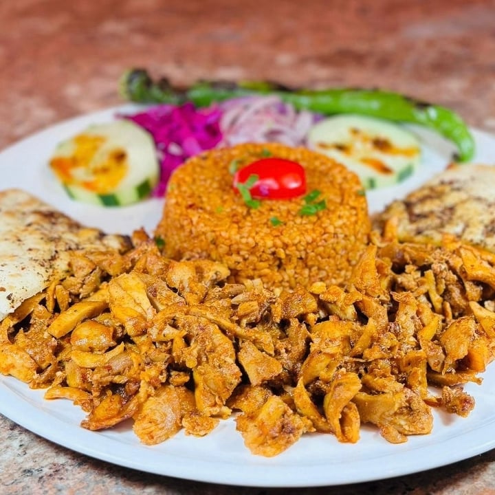 Chicken Gyro + 1 Pita.