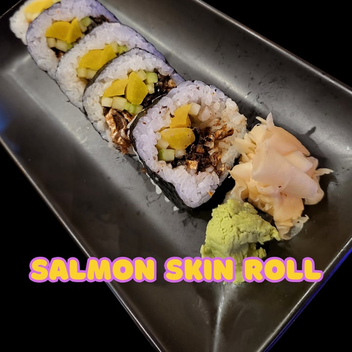 Salmon Skin Roll.