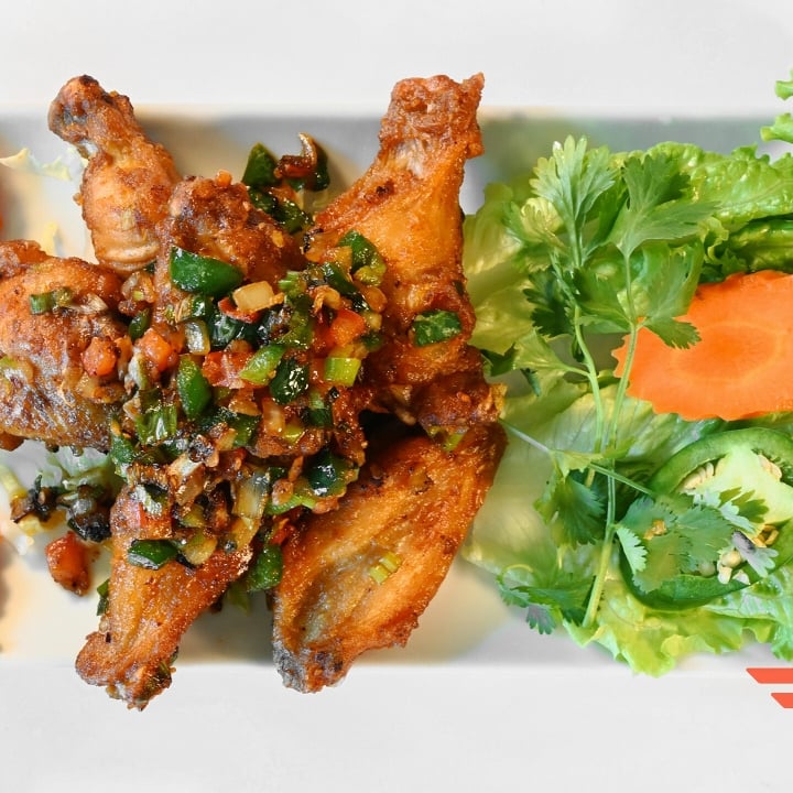 A9. Golden's Crispy Chicken Wings - Canh Gà Chiên.