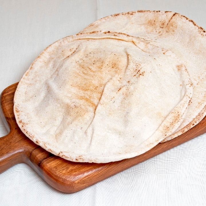 1 Pack Plain Pita.