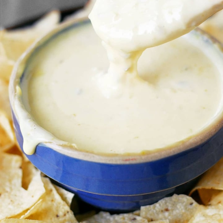chips and queso dip