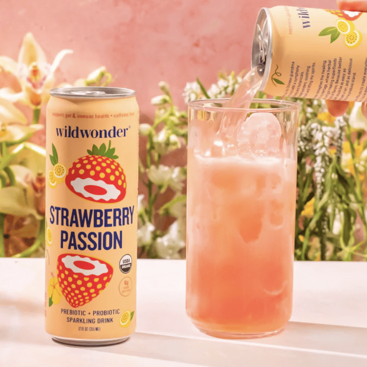 Strawberry Passion - Prebiotic + Probiotic Sparkling Drink.