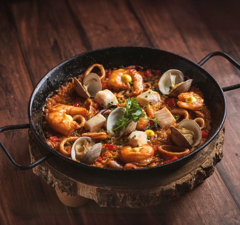 Fresh Seafood Delights: From Shrimp to Lobster