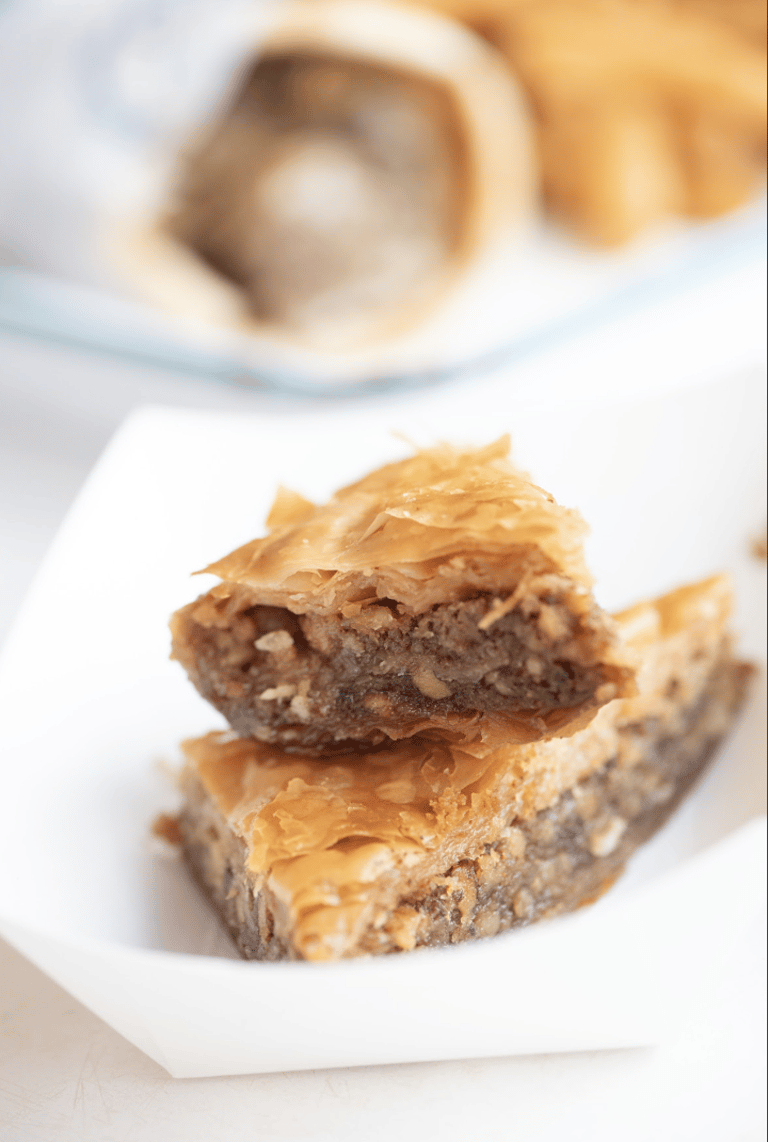 Indulge in our Irresistible Baklava Dessert