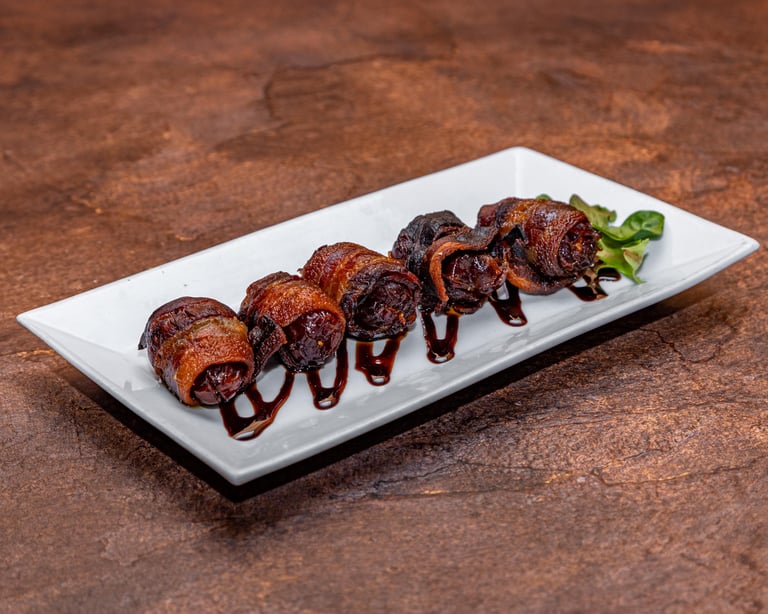 Fresh Salads: Crisp, Flavorful Options