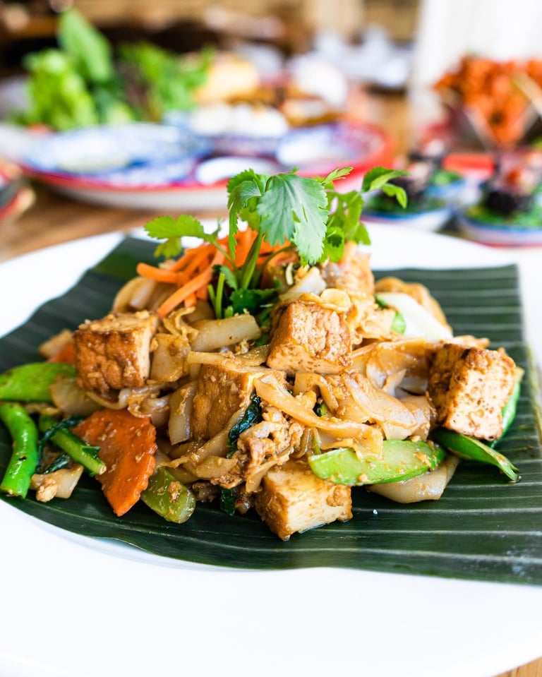 Rice Noodles: Thai and Asian Fusion Delights