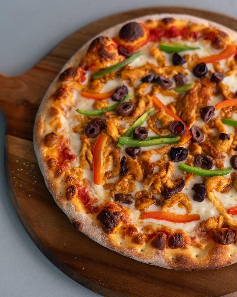 Mediterranean Delights: Pizza, Shawarma, Gyros, Wraps