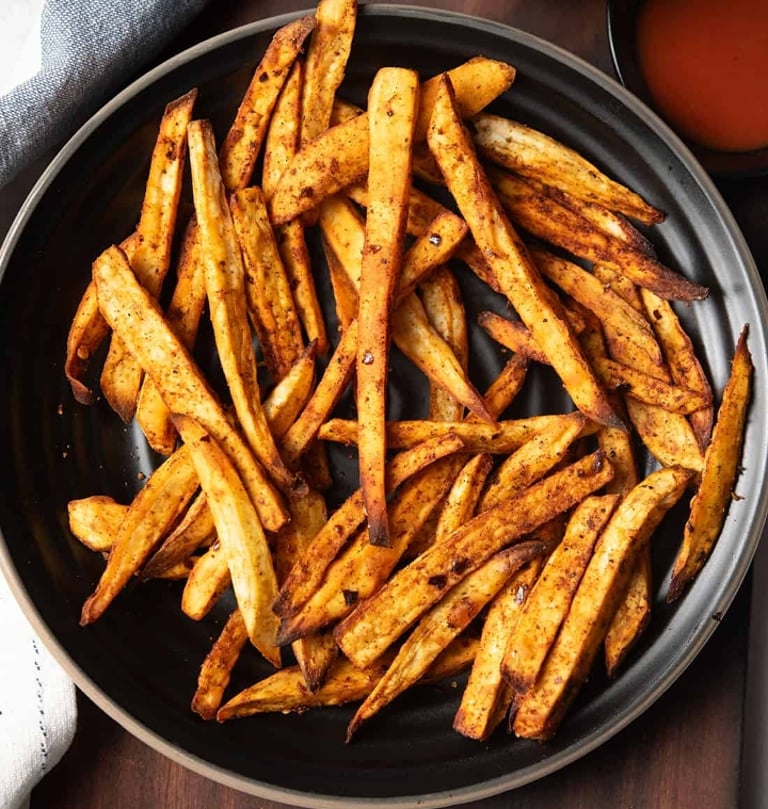 Delicious Fries: A Must-Try Side at Our Restaurant