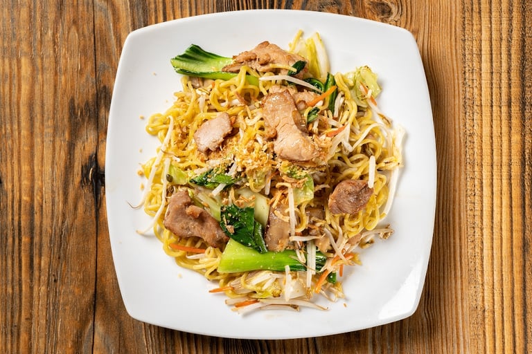 Garlic Noodles: A Flavorful Asian Delight