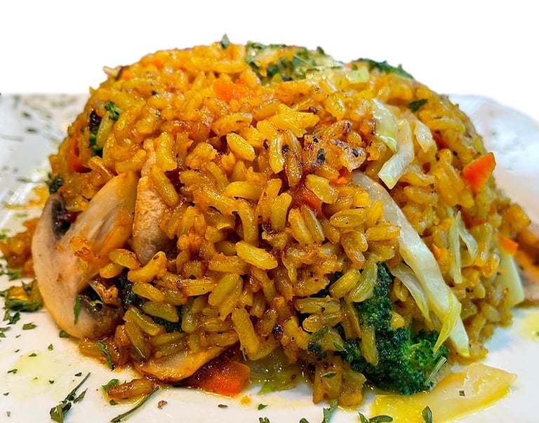 Lunch Menu: Vegan, Soul-Food, Sandwiches, Smoothies