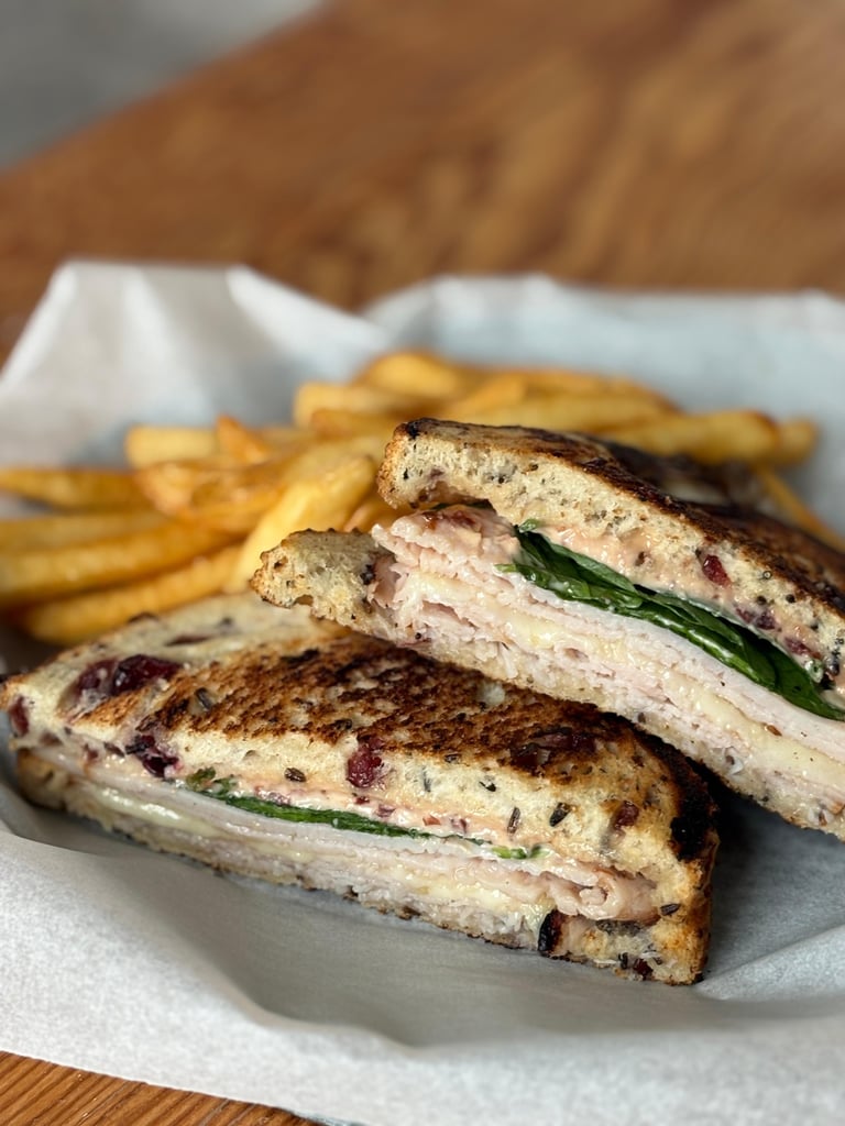 Bar Food Favorites: Burgers, Wings, and More