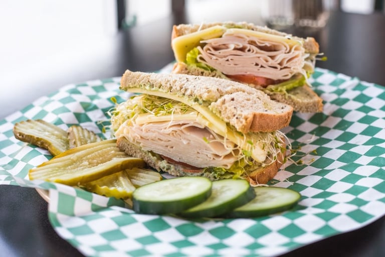 Takeout Deli and Sandwiches for Breakfast and Lunch