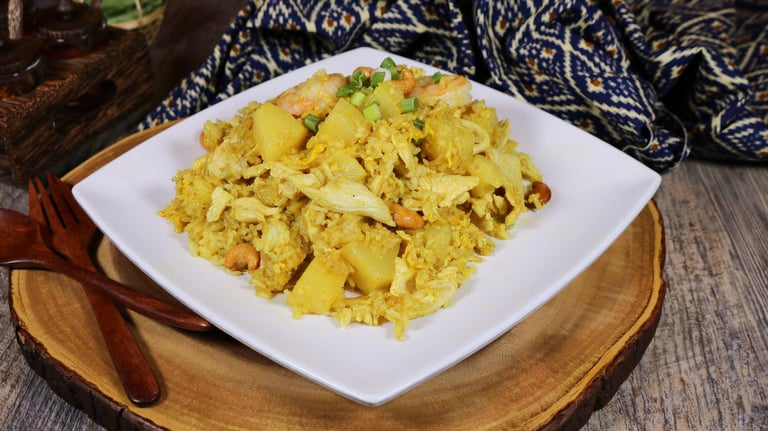 Pineapple Fried Rice: A Thai Delight