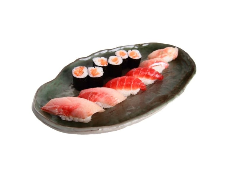 Crunchy Tempura Delights: Japanese Cuisine