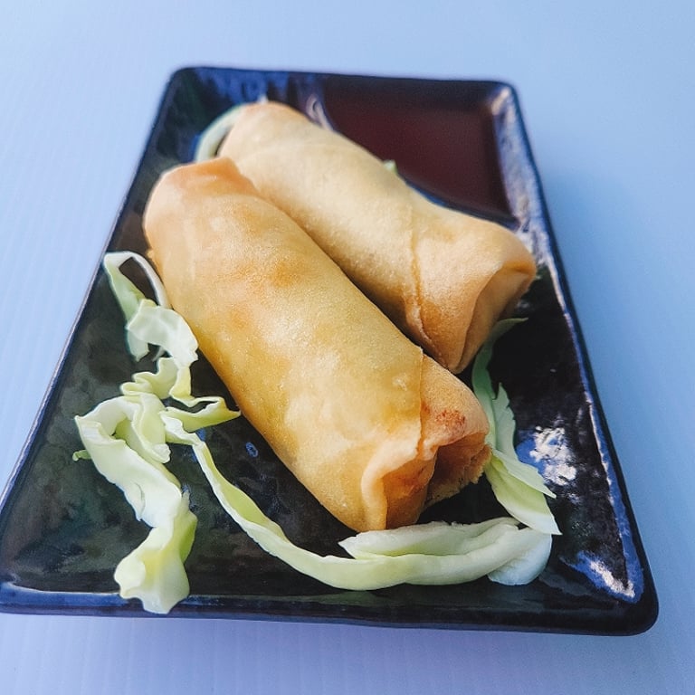 Egg Rolls: A Crispy Chinese Delight